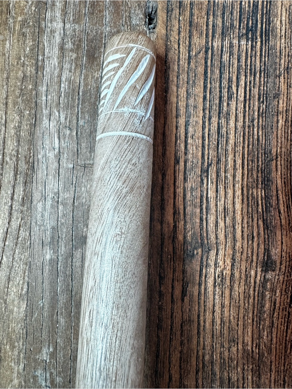 Whitewashed Wood paper towel holder - Picture 7 of 7